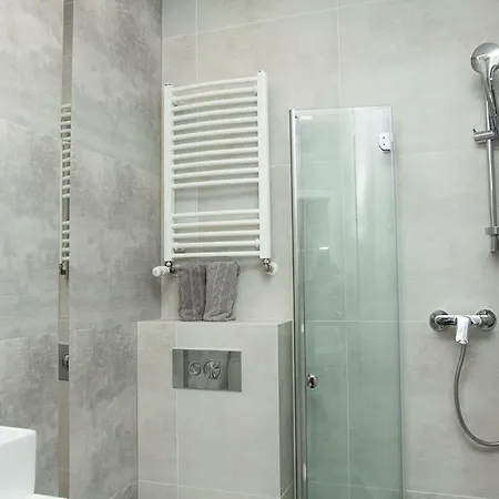 Novel Mini Apartment Warsaw